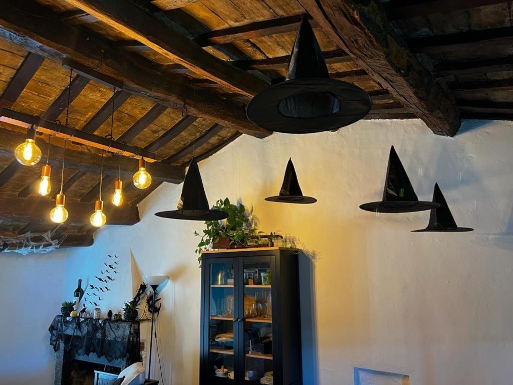 La Casa Sui Tetti -Calcata Apartment Bagian luar foto